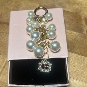 Gucci stamped and faux Pearl Key Holder in box
